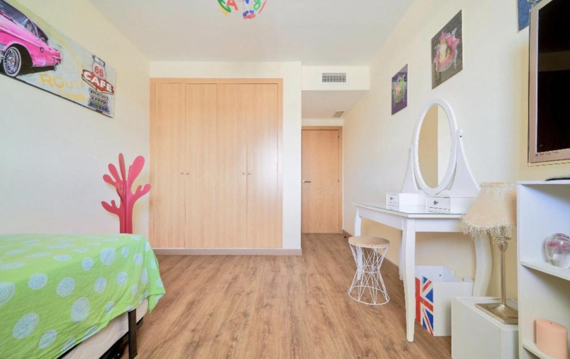 Holidays2Malaga Heroe De Sostoa Con Piscina Junto Estacion Ave Y Playa Eksteriør bilde