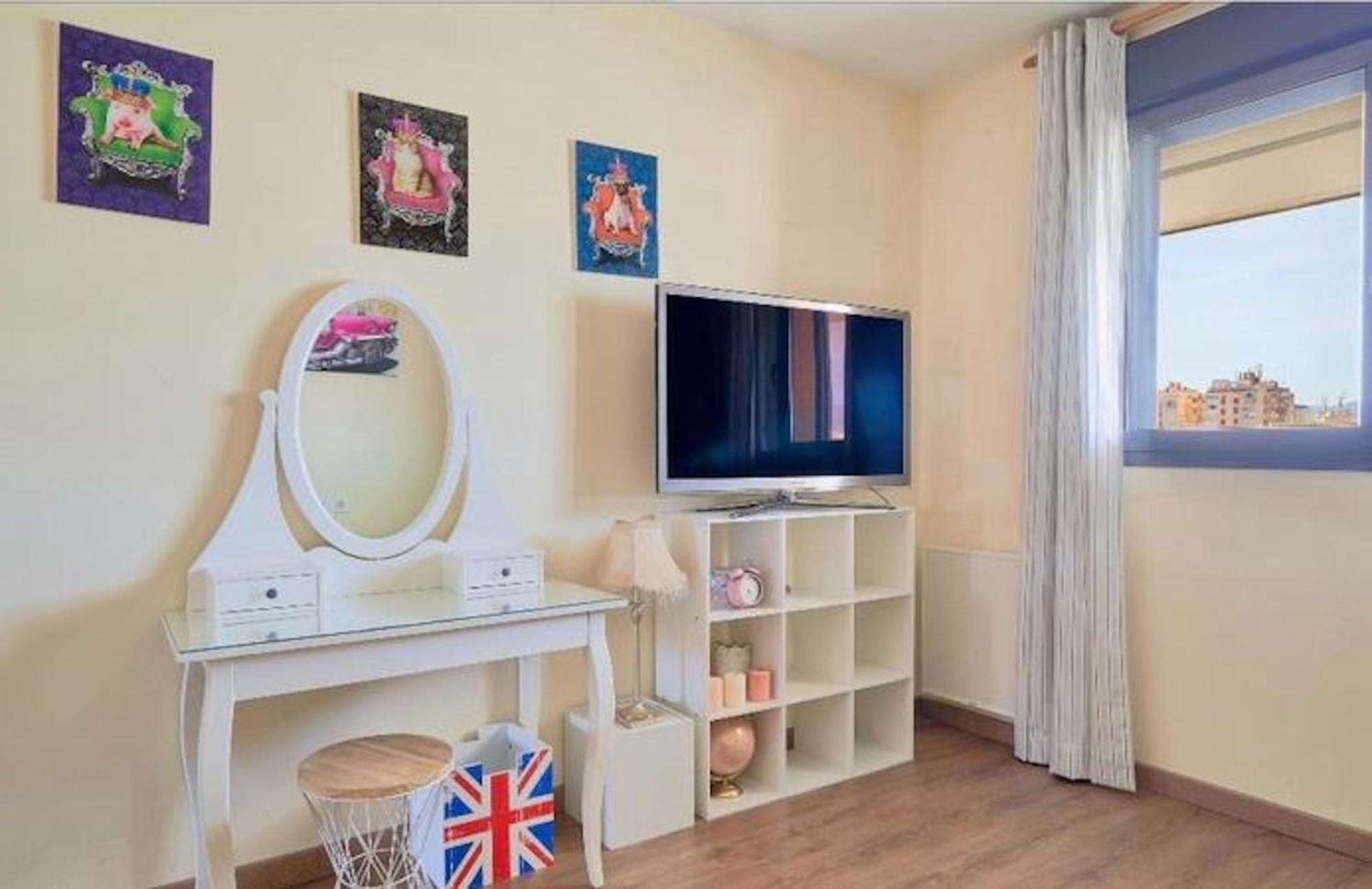 Holidays2Malaga Heroe De Sostoa Con Piscina Junto Estacion Ave Y Playa Eksteriør bilde